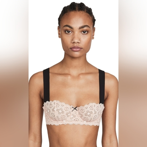 **RARE ** NWOT Fleur Du Mal Lace Underwire Bra in Blush and Black